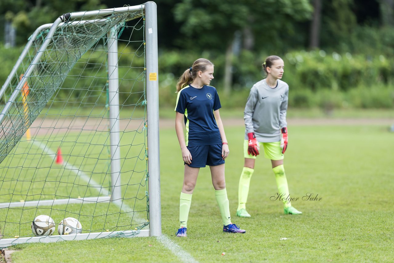 Bild 61 - Loewinnen Cup